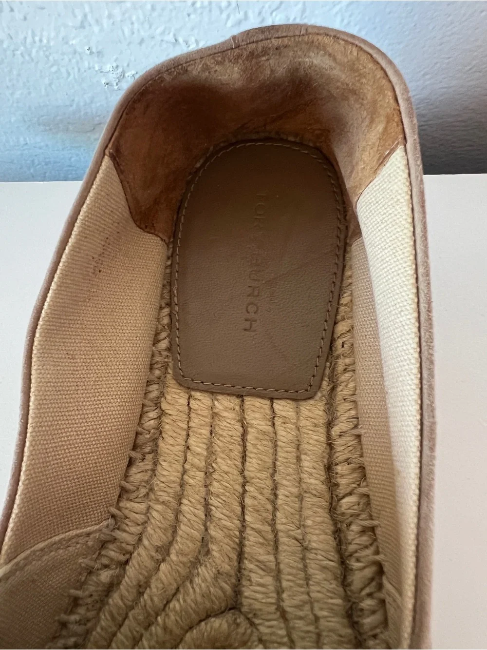 Tory Burch slip design
